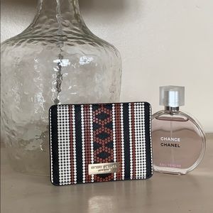 Hendri Bendel W57th card holder